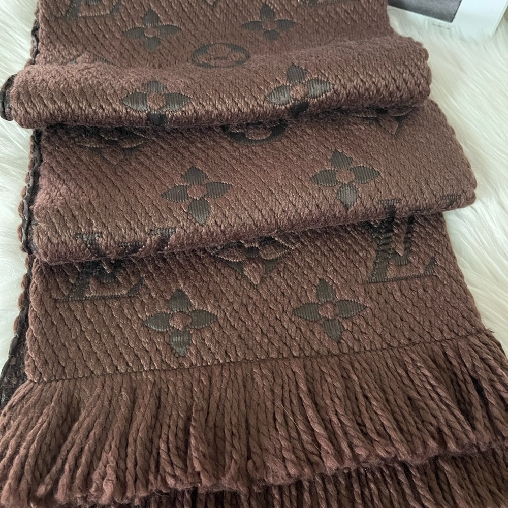 Louis Vuitton Logomania Monogram Pattern Muffler Wrap Scarf.